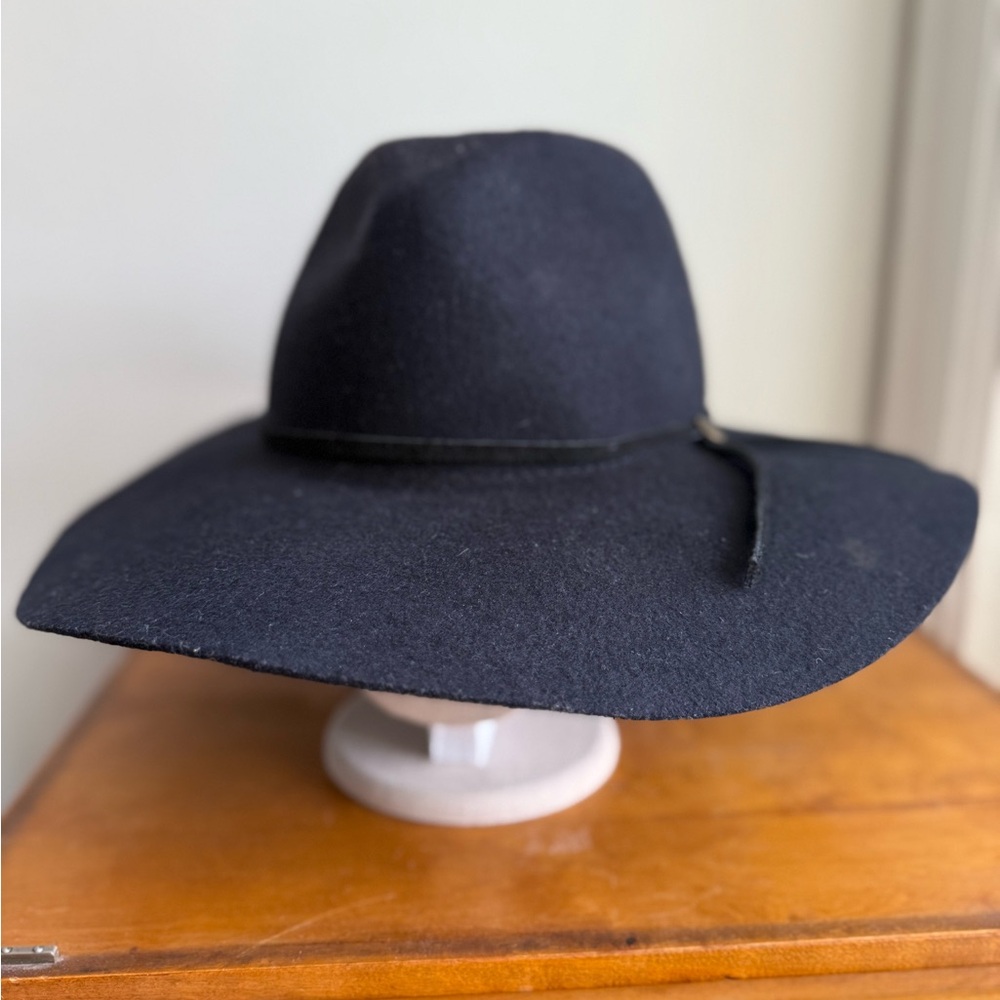 Goorin Bros Elegant Navy Women's Hat